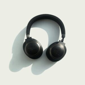 Headphone